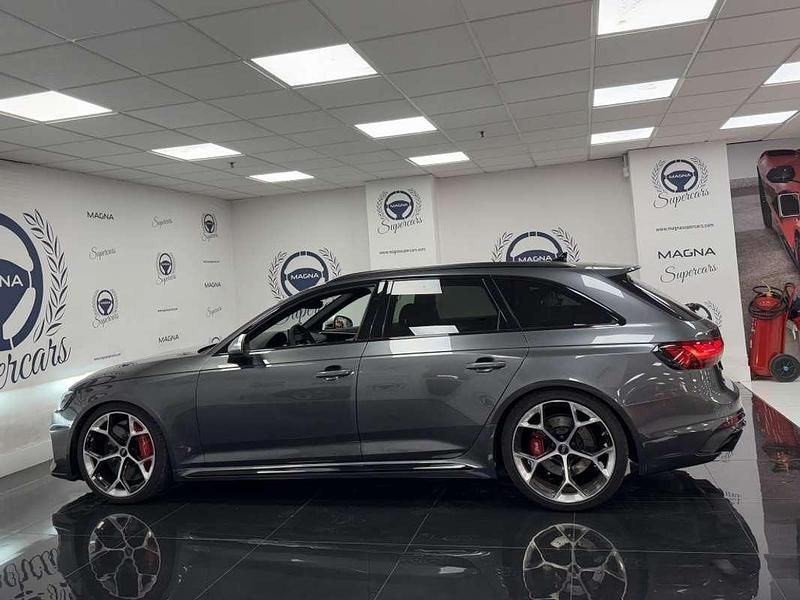 Usado Audi RS4 Competition 450 CV (330 kW) 2024 Gris Familiar