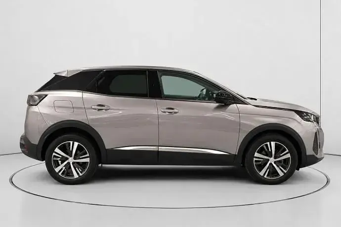 Usado Peugeot 3008 Allure 130 CV (95 kW) 2024 SUV