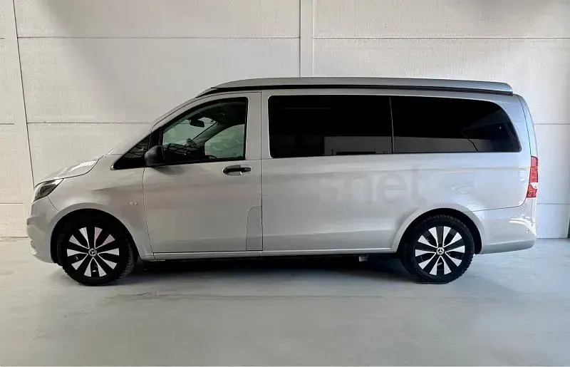 Usado Mercedes V220 Marco Polo 163 CV (119 kW) 2021 Gris / plata Monovolumen