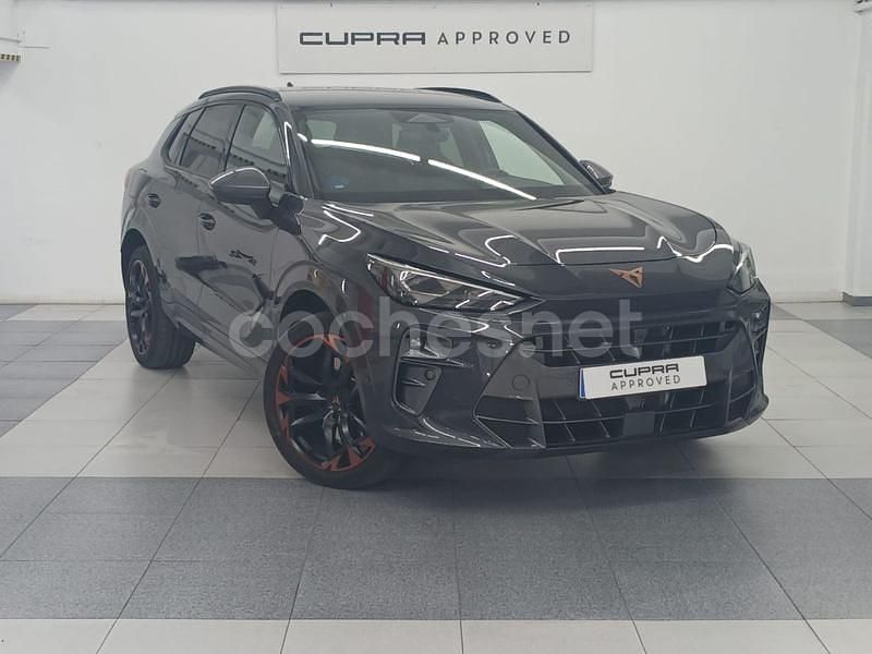 Gris / plata Usado 2025 Cupra Terramar SUV | 42.900 € (Buen precio) - Imagen 1/4