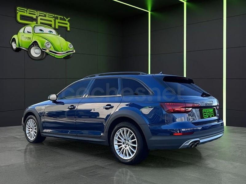 Usado Audi A4 Allroad Ambiente 218 CV (160 kW) 2018 Azul Familiar