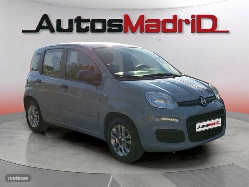 Usado Fiat Panda 70 CV (51 kW) 2022 Gris / plata Utilitario