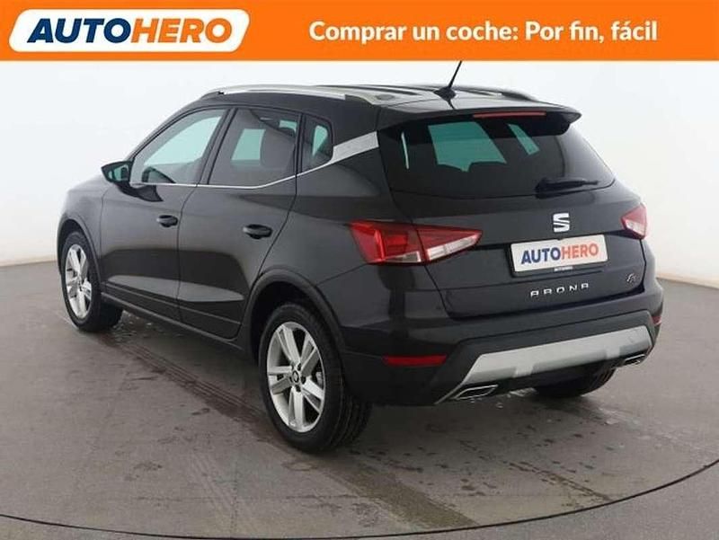 Usado Seat Arona FR 116 CV (85 kW) 2019 Negro SUV