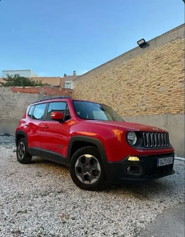 Begagnad Jeep Renegade Limited 140 HK (102 kW) 2016 Röd SUV