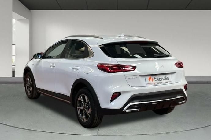 Nuevo Kia XCeed 101 CV (74 kW) 2025 Blanco SUV