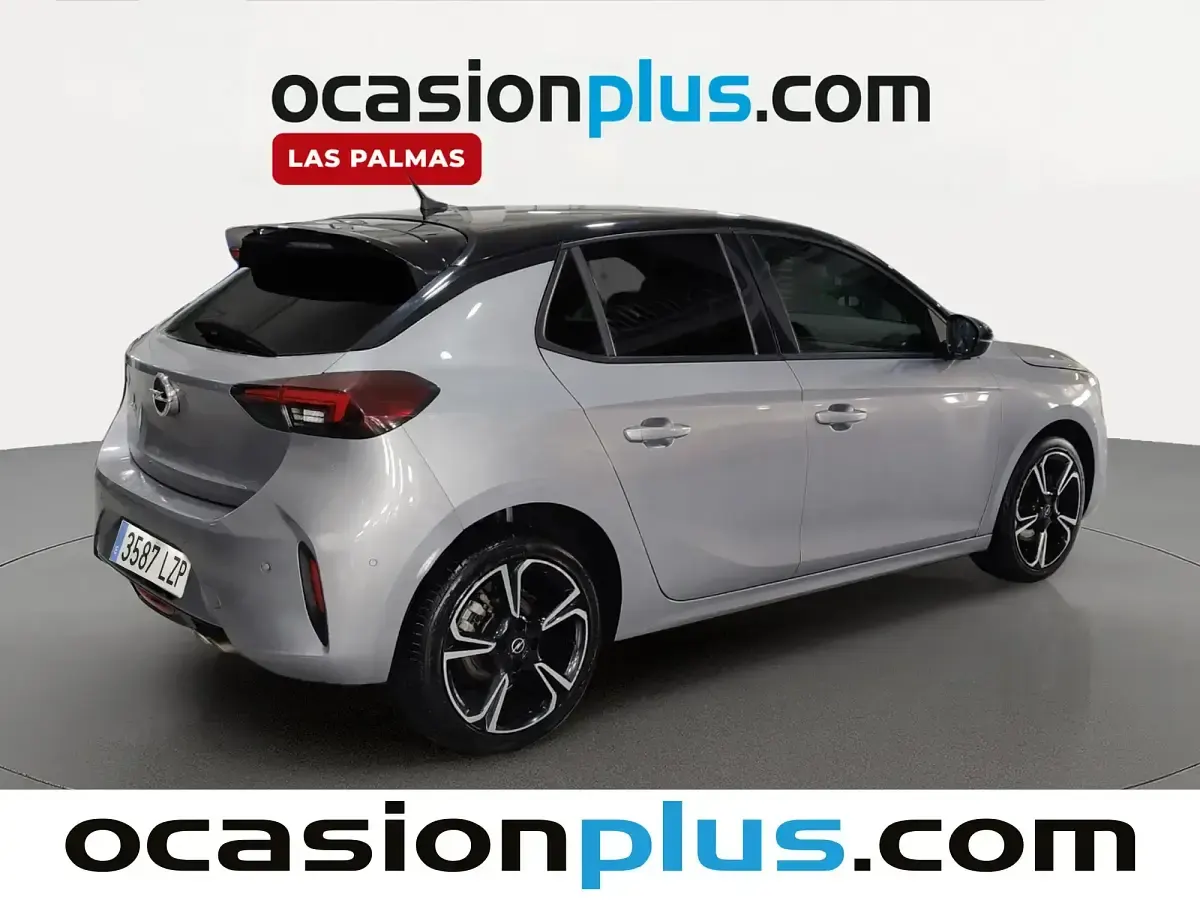 Usado Opel Corsa GS Line 130 CV (95 kW) 2022 Gris Utilitario