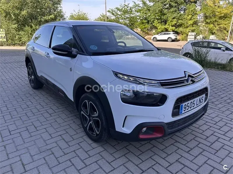 Usado Citroën C4 Cactus 102 CV (75 kW) 2021 Blanco Utilitario