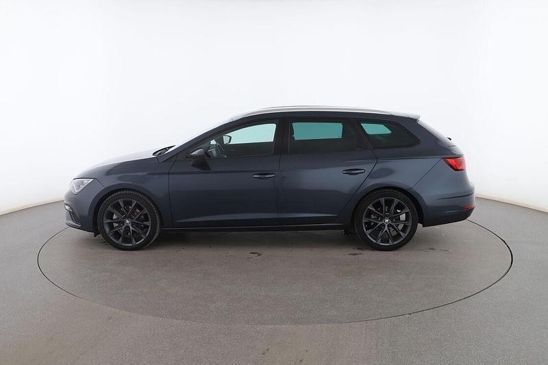 Usado Seat Leon FR 200 CV (147 kW) 2019 Gris Familiar