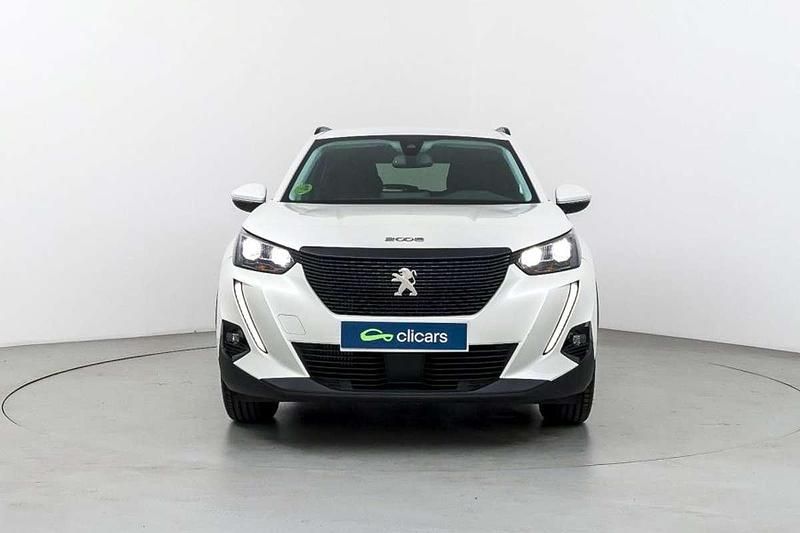 Usado Peugeot 2008 Active 101 CV (74 kW) 2021 Blanco SUV