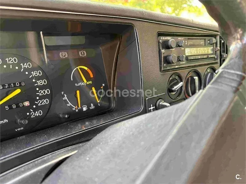 Usado Saab 900 175 CV (128 kW) 1990 Azul Berlina