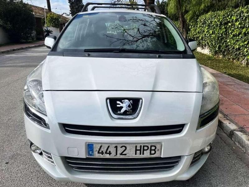 Używany Peugeot 5008 Active 115 KM (84 kW) 2013 Biały Minivan