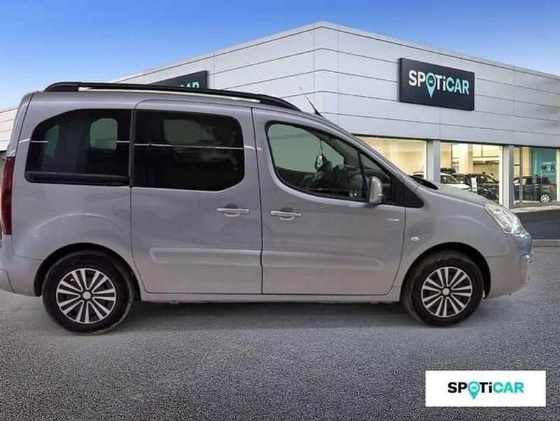 Usado Peugeot TePee Active 99 CV (72 kW) 2018 Gris Van