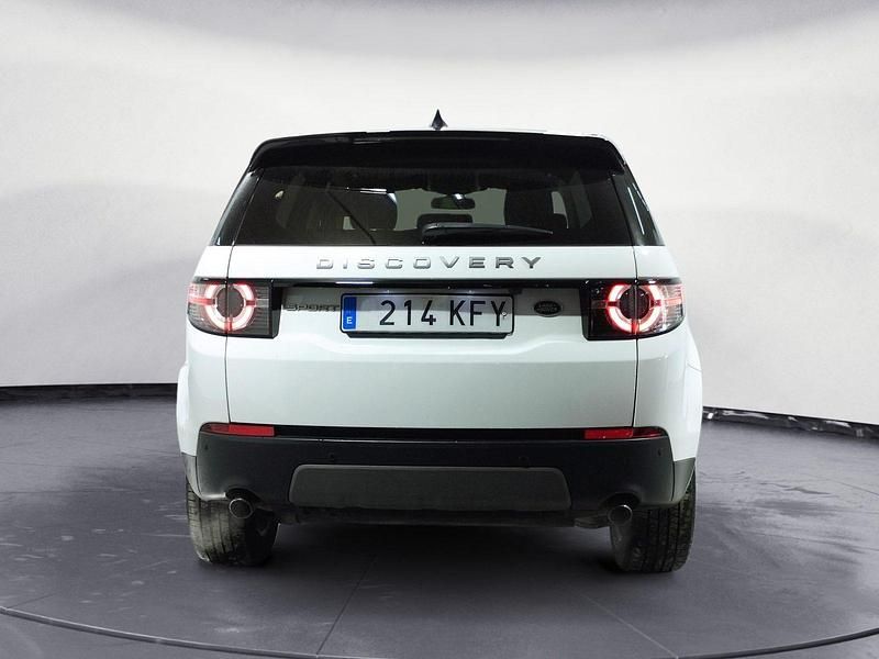 Usado Land Rover Discovery Sport SE 179 CV (131 kW) 2017 Plata SUV