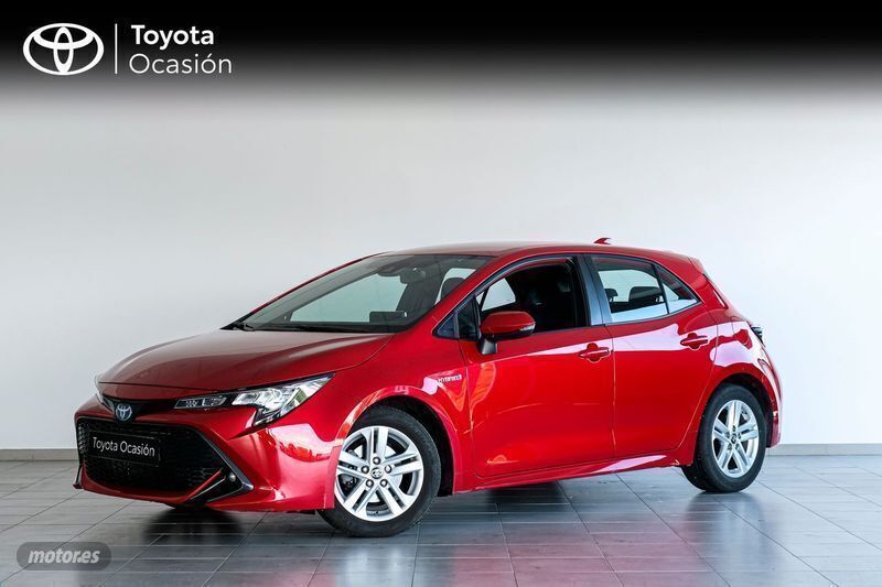 Rojo Usado 2021 Toyota Corolla Active Berlina | 23.350 € (Un poco caro) - Imagen 1/4
