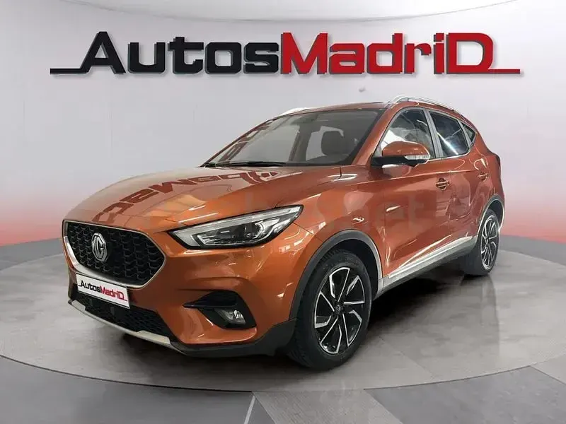 Usado MG ZS Luxury 106 CV (77 kW) 2022 Naranja SUV