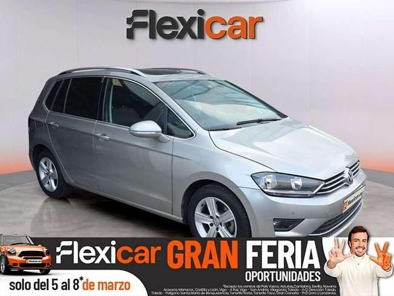 Usado VW Golf VII Advance 125 CV (91 kW) 2016 Gris Utilitario