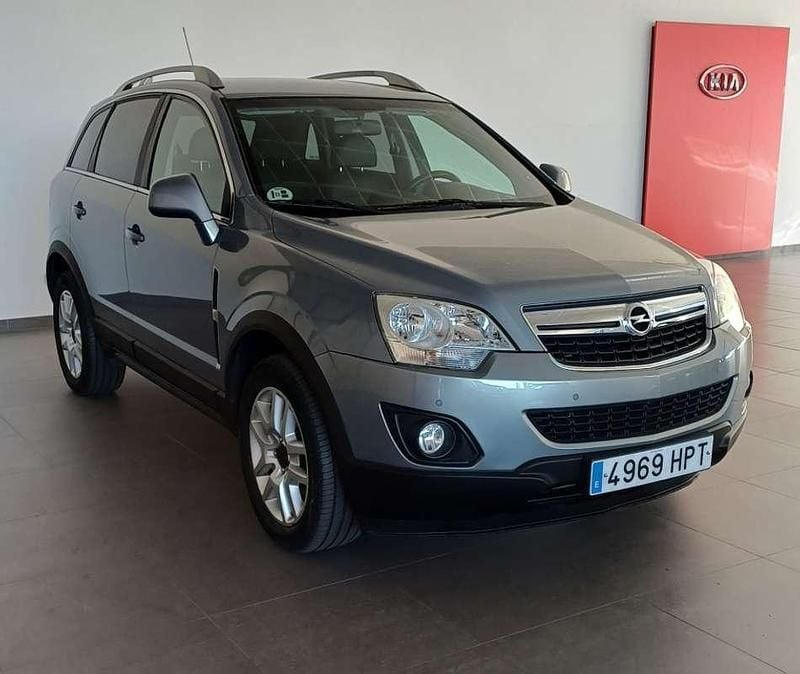 Usado Opel Antara Selective 163 CV (119 kW) 2013 Gris SUV
