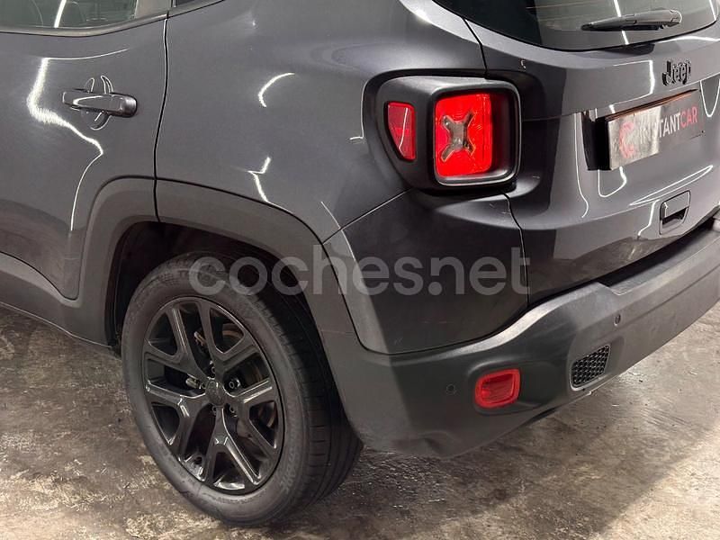 Usado Jeep Renegade Night Eagle 120 CV (88 kW) 2022 Azul SUV