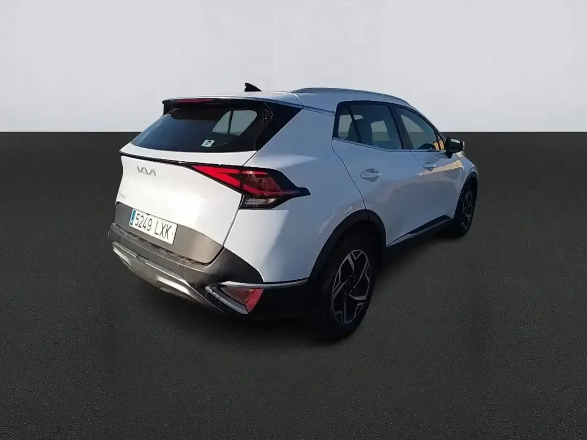 Usado Kia Sportage 152 CV (111 kW) 2022 Blanco SUV