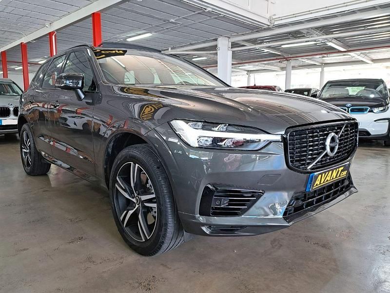 Usado Volvo XC60 R-Design 350 CV (257 kW) 2021 Gris / plata SUV