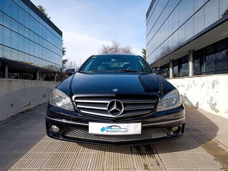 Usado Mercedes C200 122 CV (89 kW) 2010 Negro Coupe