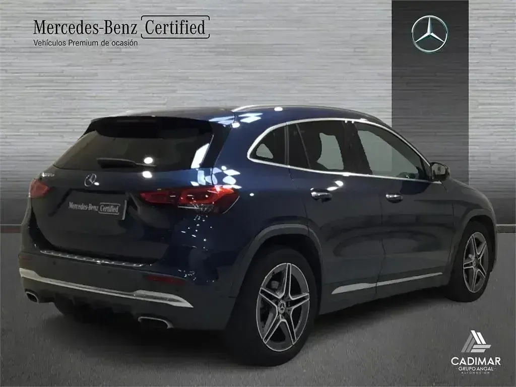Brugt Mercedes GLA200 AMG line 150 HK (110 kW) 2021 Blå SUV