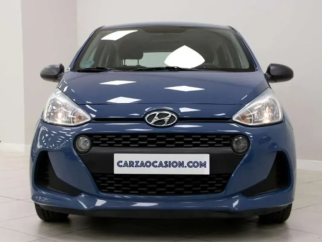 Usado Hyundai i10 67 CV (49 kW) 2017 Azul Utilitario