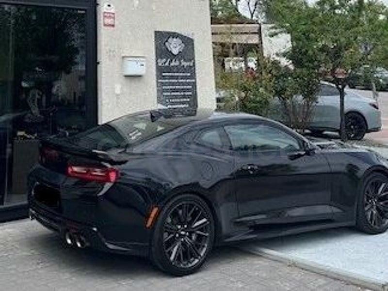 Usado Chevrolet Camaro 405 CV (297 kW) 2018 Negro Coupe