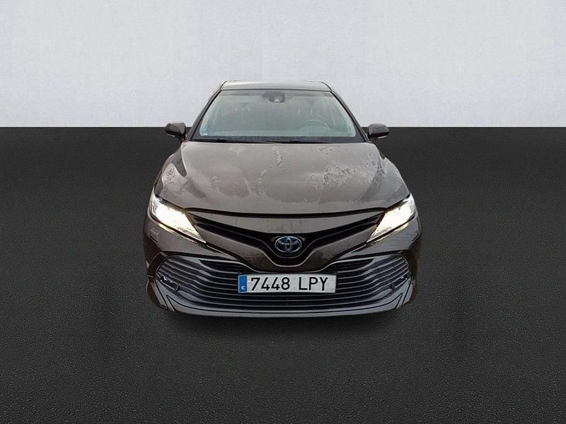 Usado Toyota Camry Luxury 218 CV (160 kW) 2021 Marrón Berlina