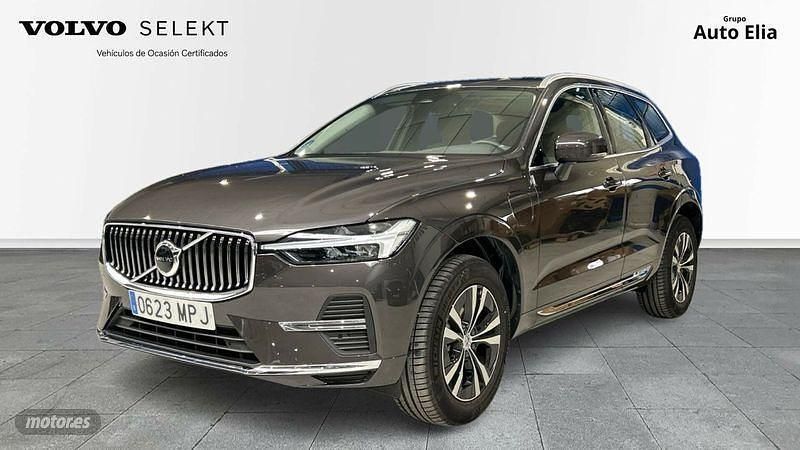 Gris Usado 2024 Volvo XC60 Core SUV | 55.900 € (Caro) - Imagen 1/4