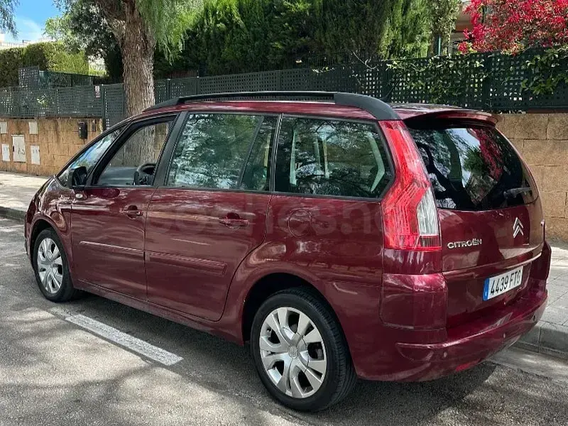 Usado Citroën C4 Picasso Exclusive 138 CV (101 kW) 2007 Granate Monovolumen