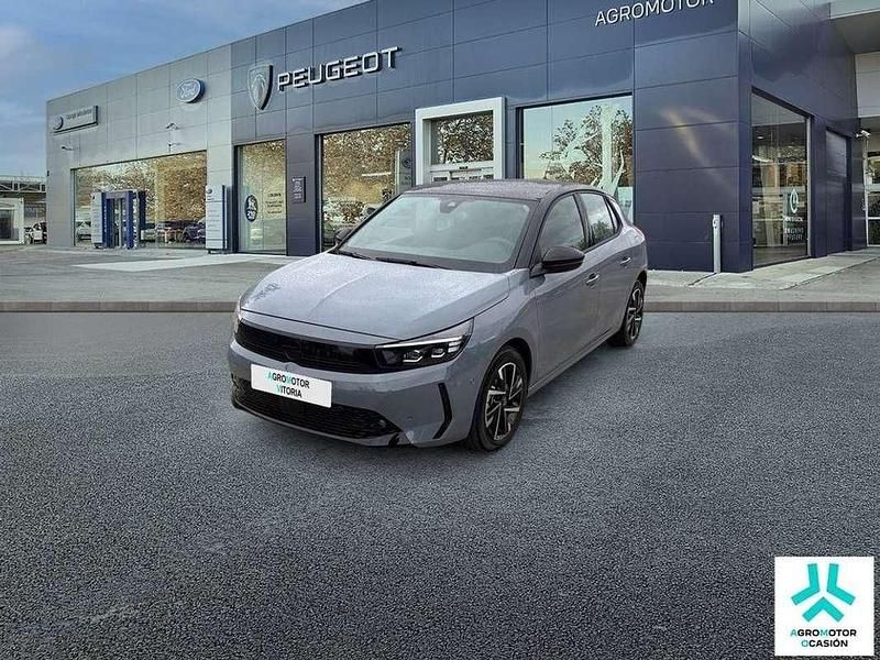 Gris Usado 2024 Opel Corsa Berlina | 13.300 € (Precio justo) - Imagen 1/4