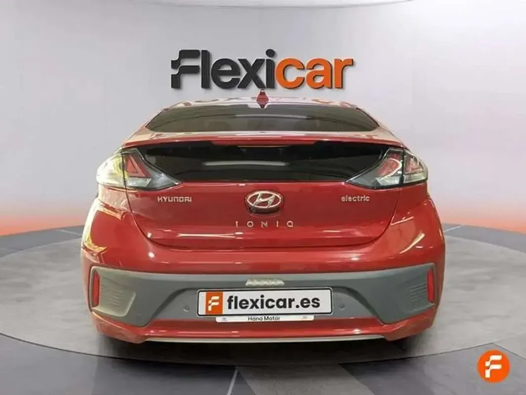 Usado Hyundai Ioniq 100 kW (136 CV) 2021 Burdeos Utilitario