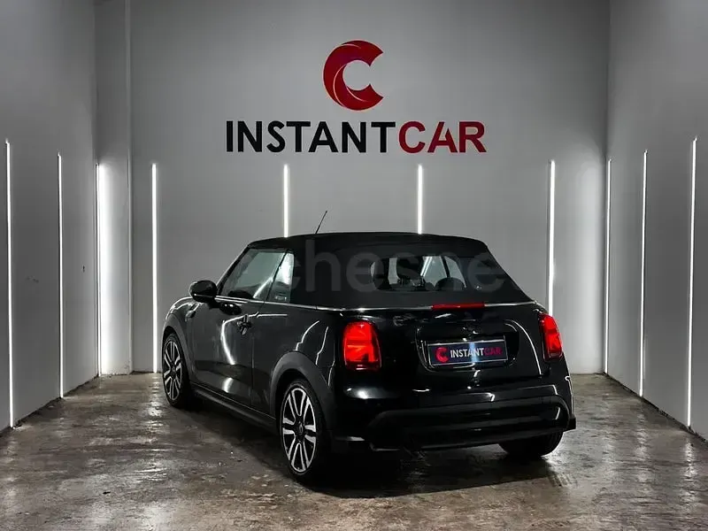 Usado Mini Cooper Cabriolet 136 CV (100 kW) 2022 Negro Descapotable