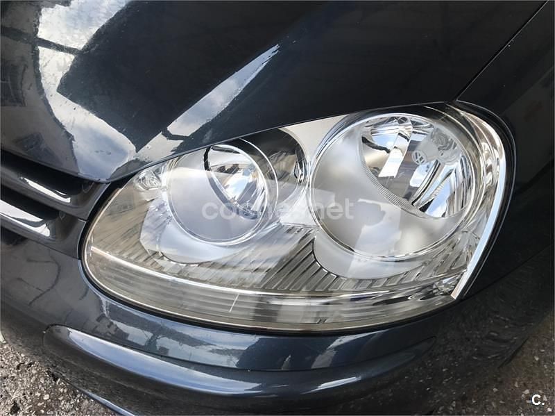 Usado VW Golf IV Trendline 105 CV (77 kW) 2004 Azul Berlina