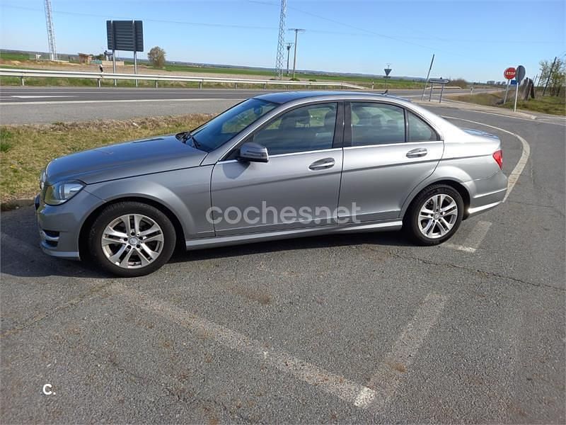 Usado Mercedes C220 AMG 170 CV (125 kW) 2014 Beige Berlina