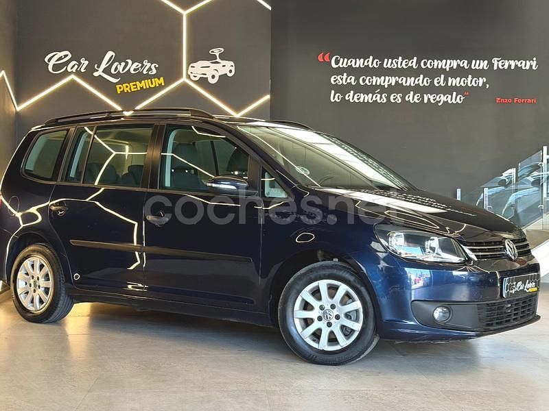 Usado VW Touran Advance 105 CV (77 kW) 2013 Azul Monovolumen