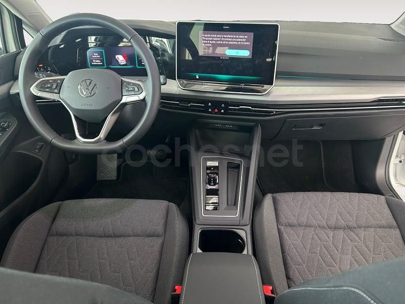 Nuevo VW Golf VIII Match 204 CV (150 kW) 2025 Blanco Berlina