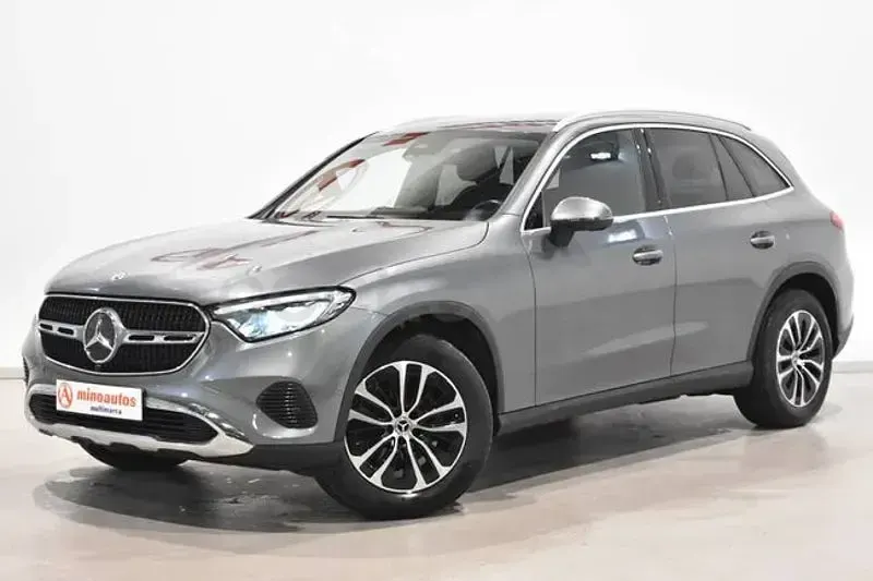 Usado Mercedes GLC220 197 CV (144 kW) 2023 Gris / plata SUV