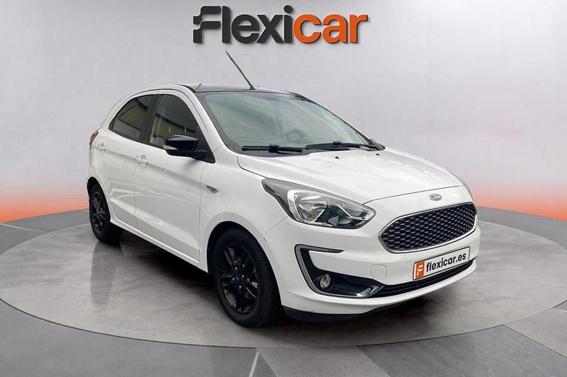 Blanco Usado 2019 Ford Ka Plus Utilitario | 9490 € (Precio justo) - Imagen 1/4