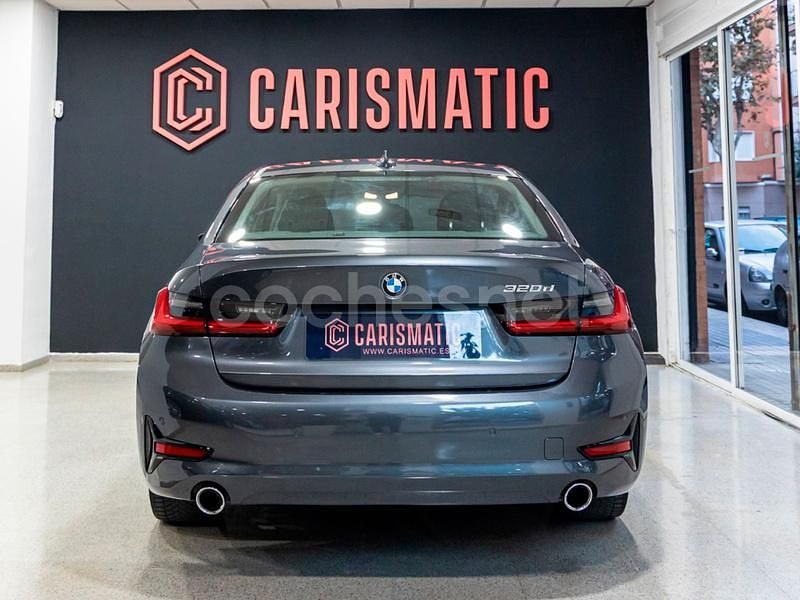 Usado BMW 320e 190 CV (139 kW) 2021 Gris / plata Berlina