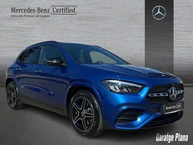 Usado Mercedes GLA200 150 CV (110 kW) 2025 Azul espectra SUV