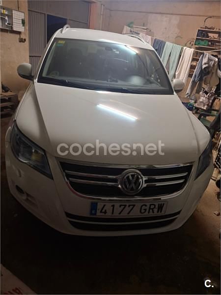 Usado VW Tiguan 140 HP (102 kW) 2009 Branco SUV