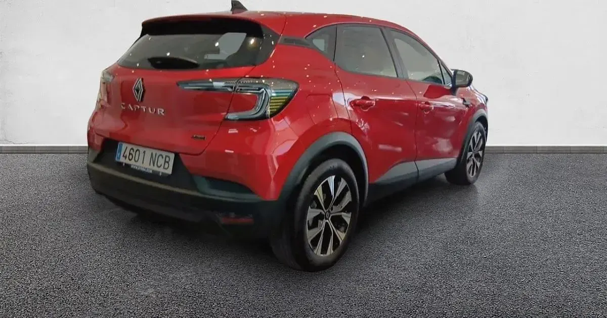 Usado Renault Captur Evolution 145 CV (106 kW) 2025 SUV