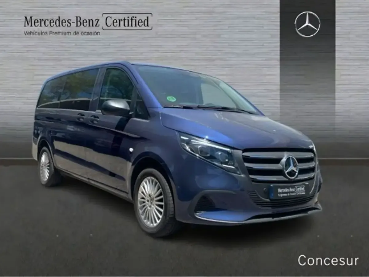 Usado Mercedes Vito 136 CV (100 kW) 2025 Azul Van