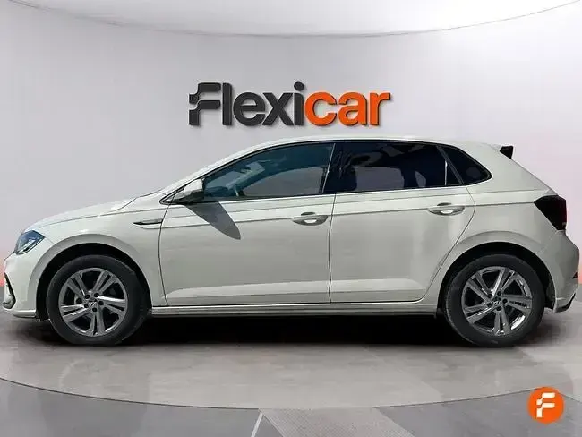 Usado VW Polo R-line 95 CV (69 kW) 2023 Blanco Utilitario