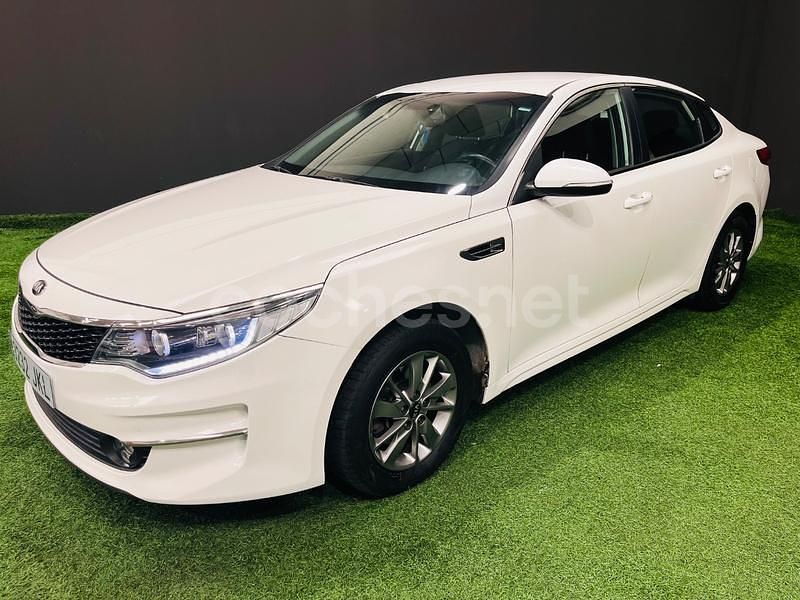 Blanco Usado 2015 Kia Optima Berlina | 10.500 € - Imagen 1/4