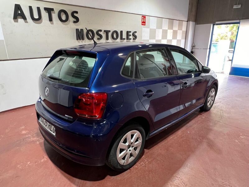Usado VW Polo Advance 75 CV (55 kW) 2012 Azul Utilitario
