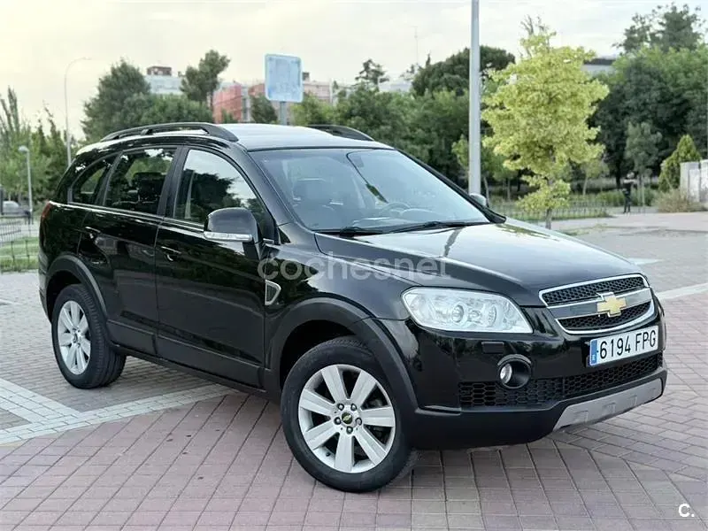 Usado Chevrolet Captiva 150 CV (110 kW) 2007 Negro SUV