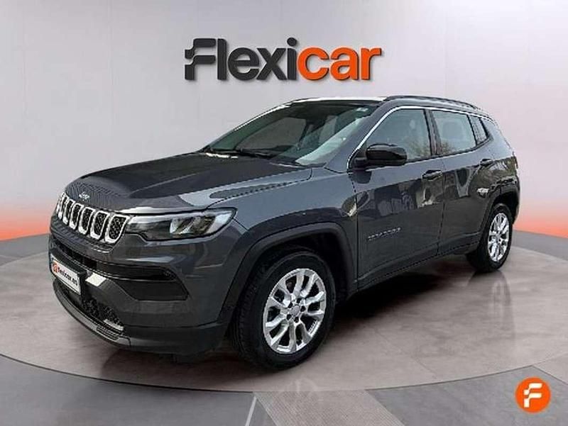 Usado Jeep Compass Longitude 131 CV (96 kW) 2021 Gris SUV